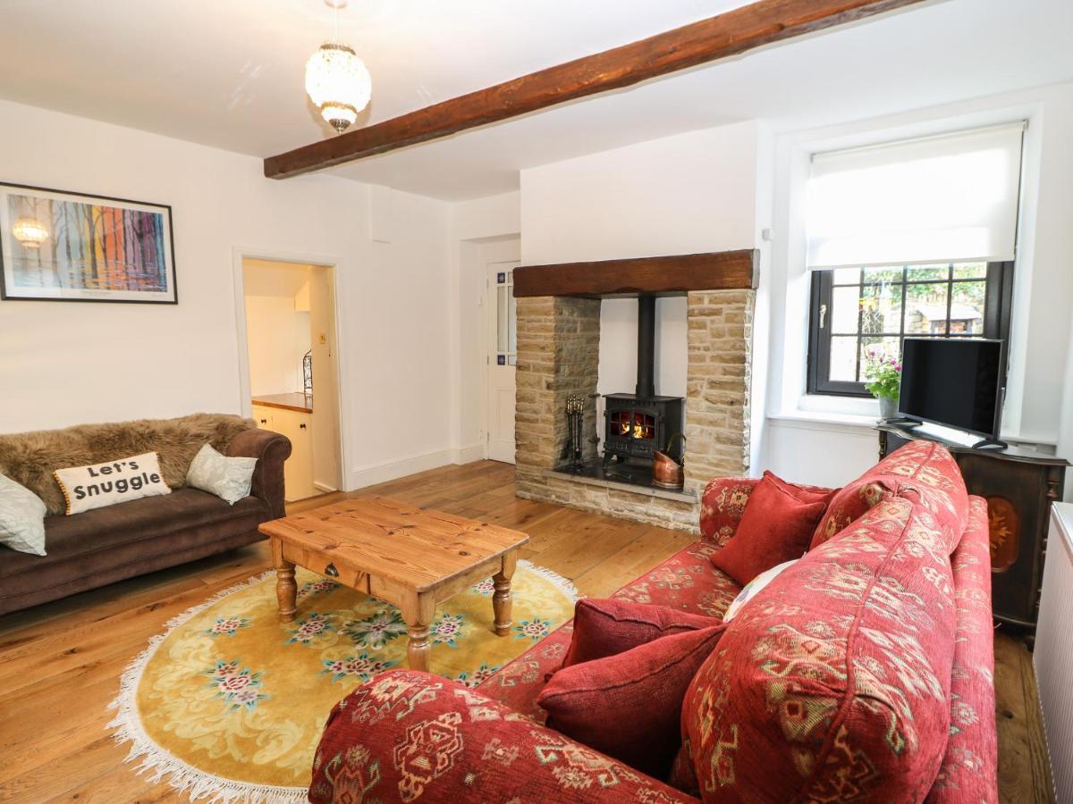 The Cottage Barnsley Exterior foto